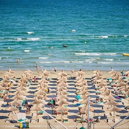 Апартаменти Blue Wave In Nord10 - Pool N Playground *